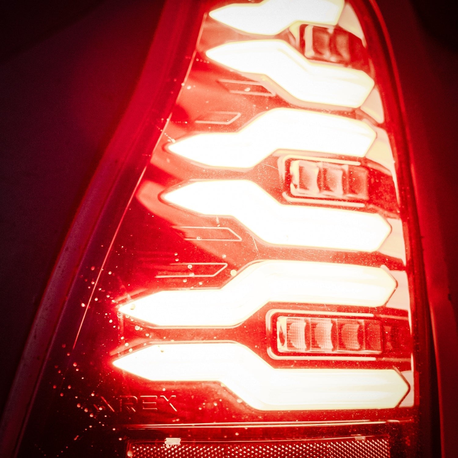 03-09 Toyota 4Runner LUXX-Series LED Tail Lights Black-Red
