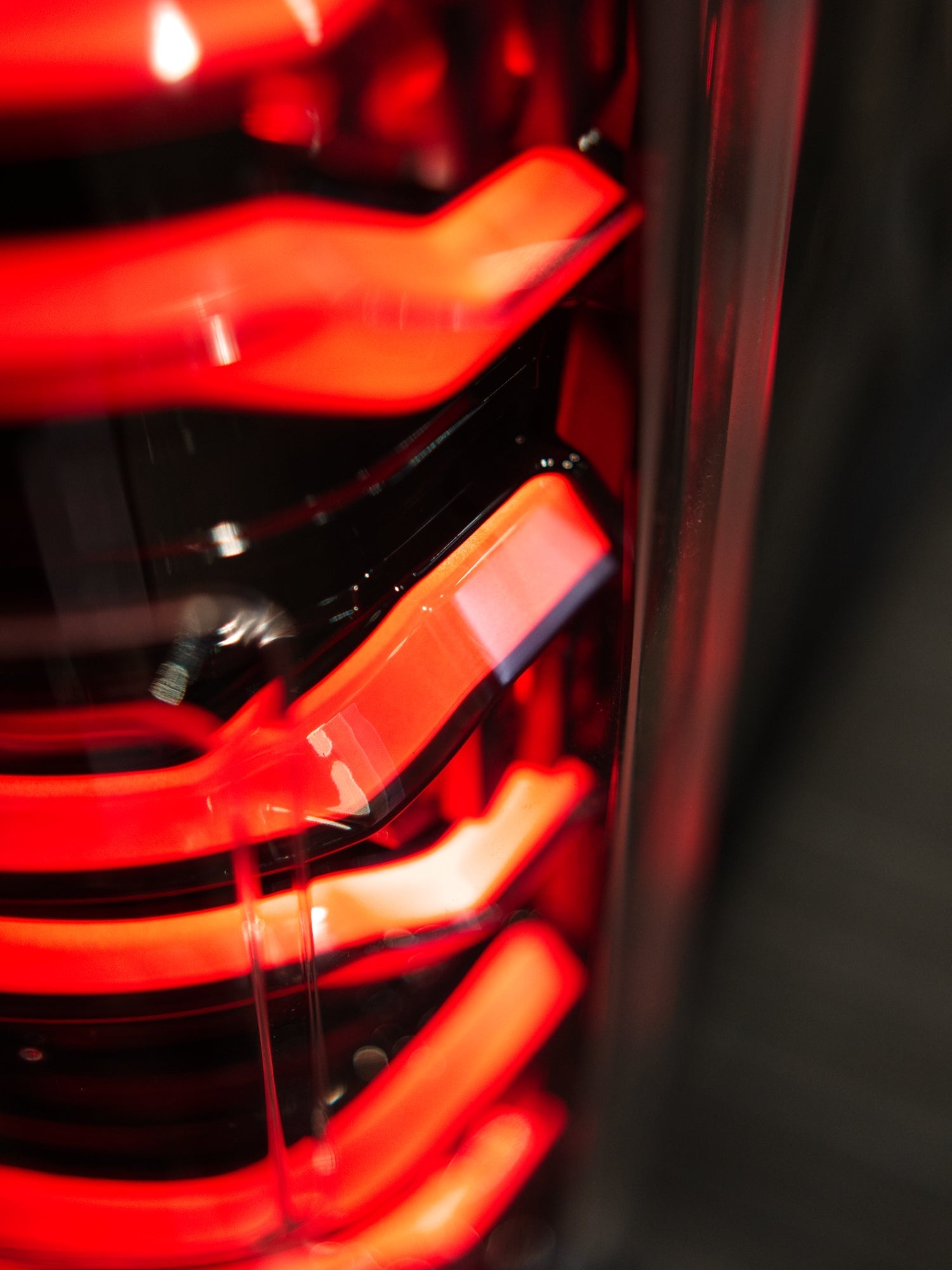 17-22 Ford Super Duty LUXX-Series LED Tail Lights Black