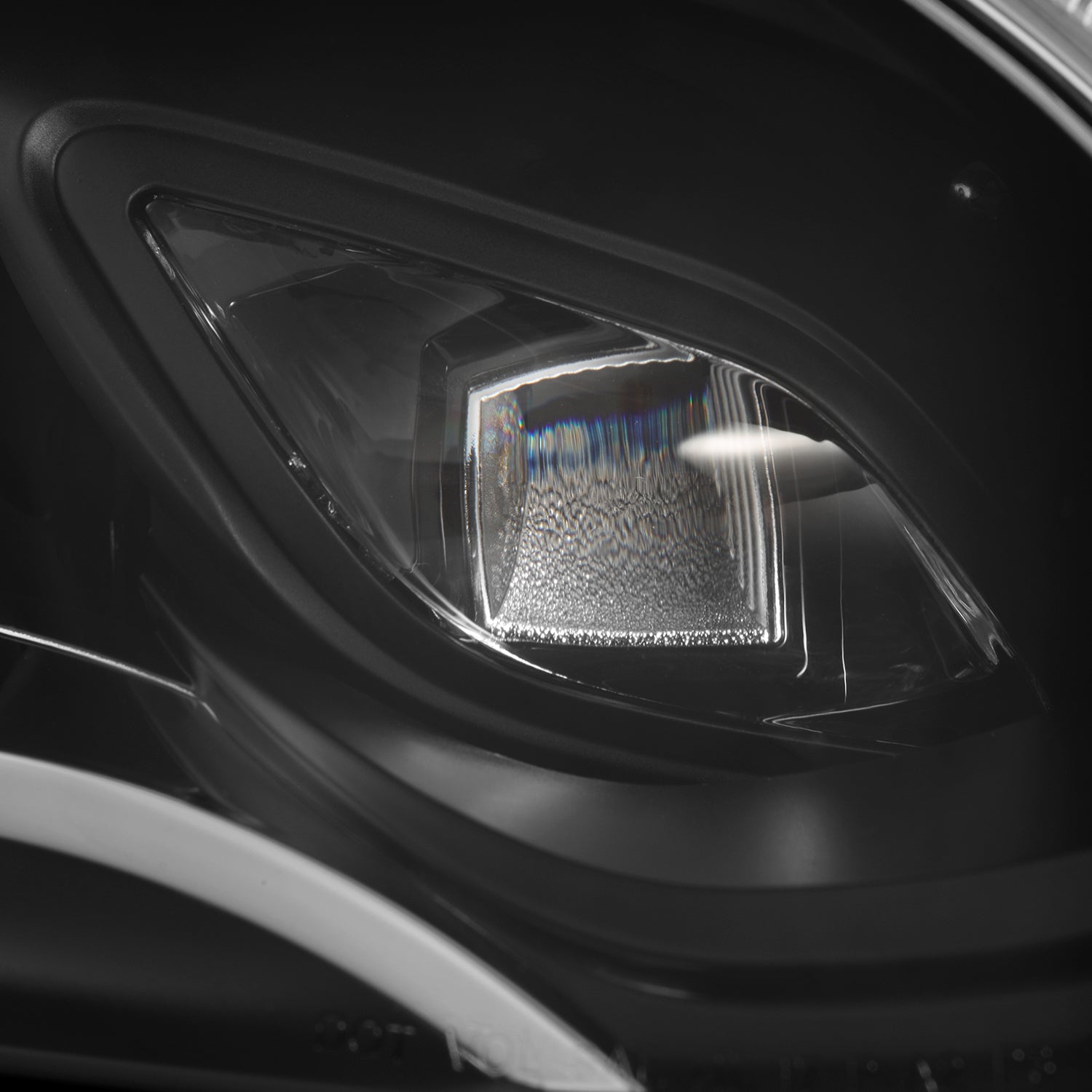 19-26 Mercedes-Benz Sprinter LUXX-Series LED Projector Headlights Black
