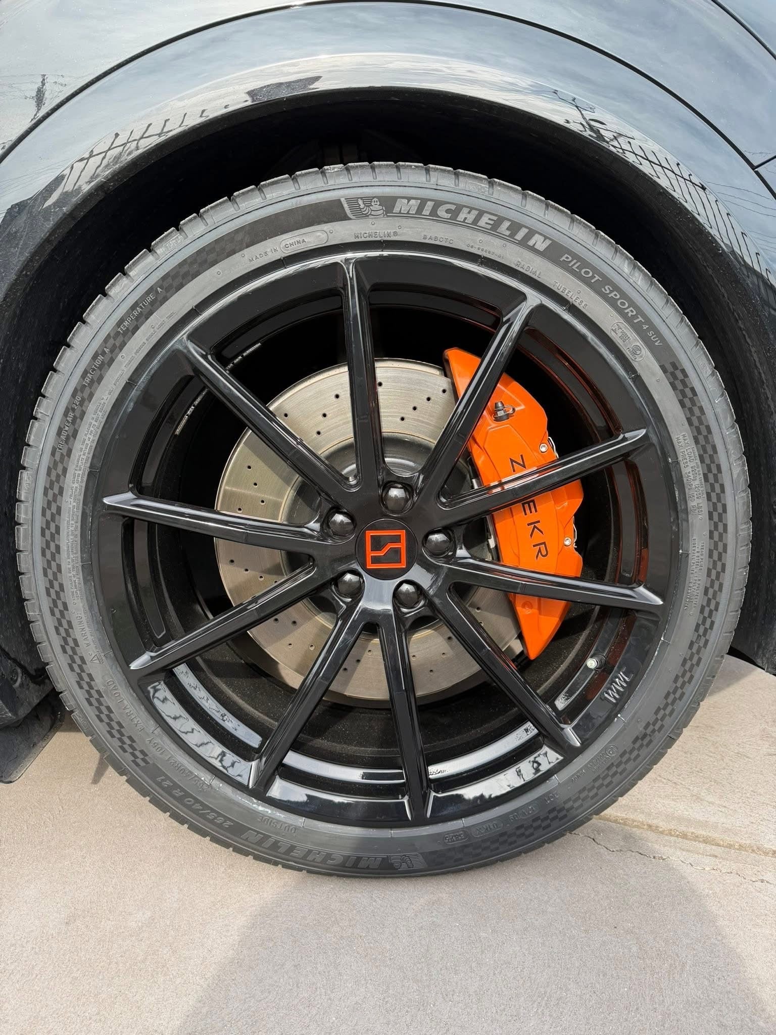 Custom Forged WWC CF3 | 3-Spoke Performance Wheel