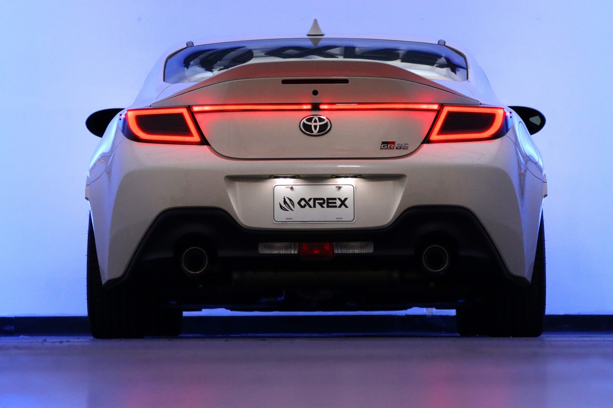 21-26 Toyota GR86/Subaru BRZ LUXX-Series LED Tail Lights Black Smoke