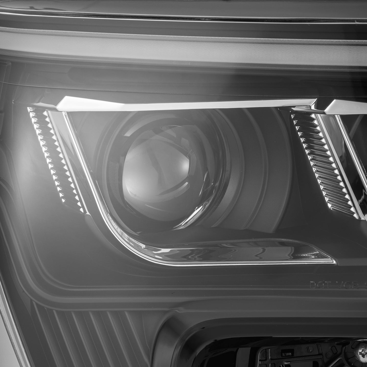 22-26 Toyota Tundra/Sequoia LUXX-Series LED Projector Headlights Black