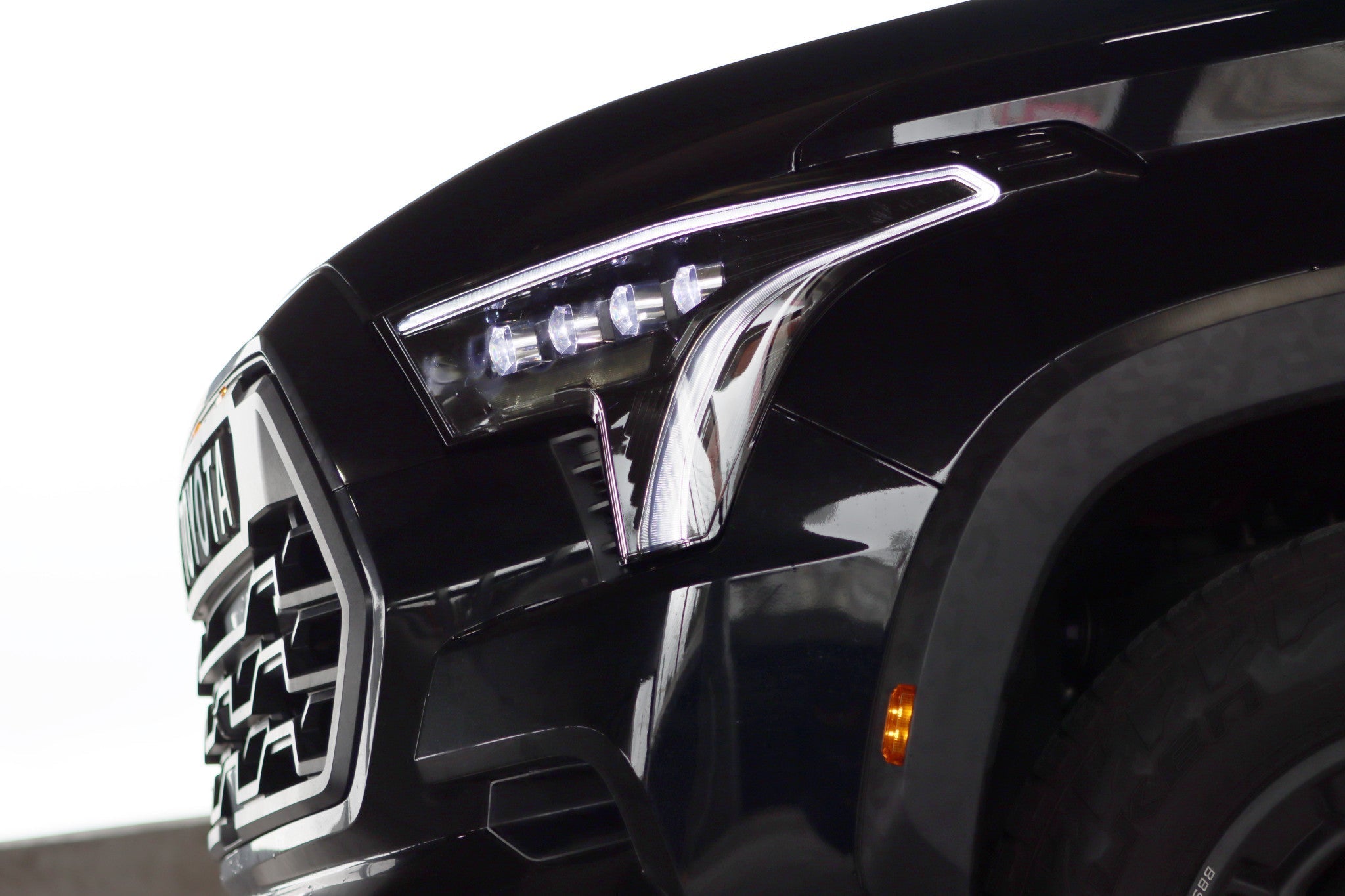 22-26 Toyota Tundra/Sequoia NOVA-Series LED Projector Headlights Black