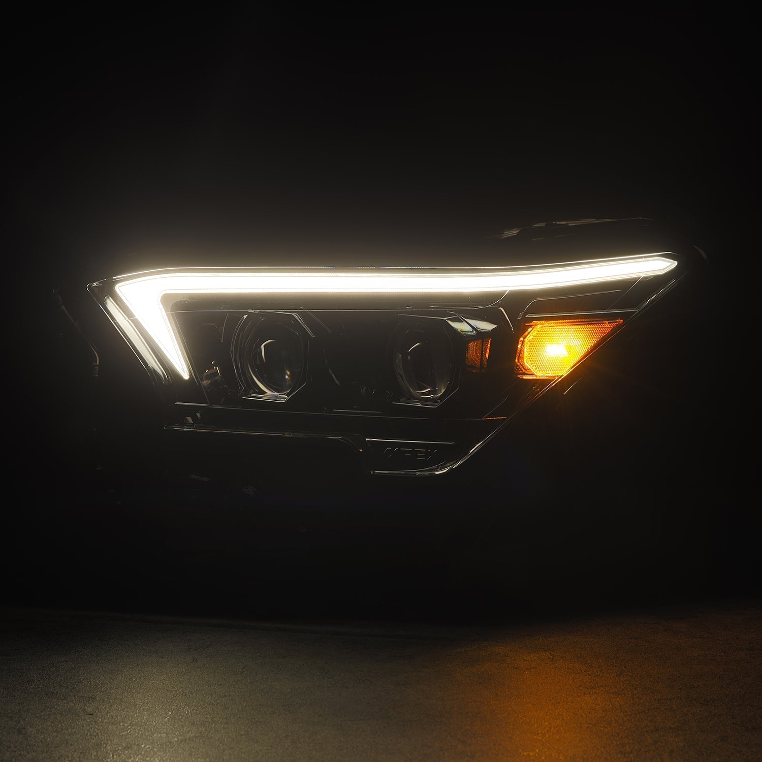 24-26 Toyota Tacoma / 25-26 4Runner OG-Style LUXX-Series LED Projector Headlights Alpha-Black