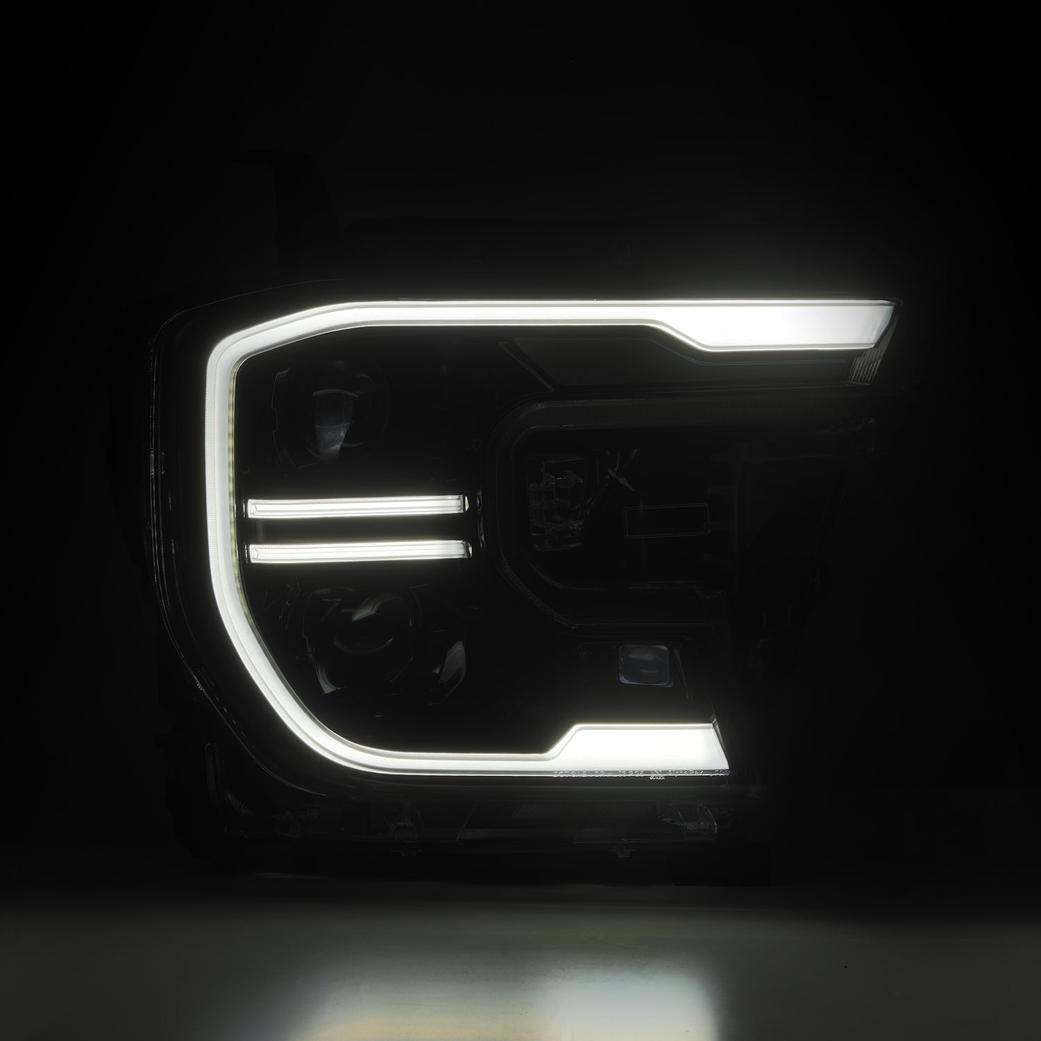 24-26 Ford Ranger / Ranger Raptor LUXX-Series LED Projector Headlights Alpha-Black