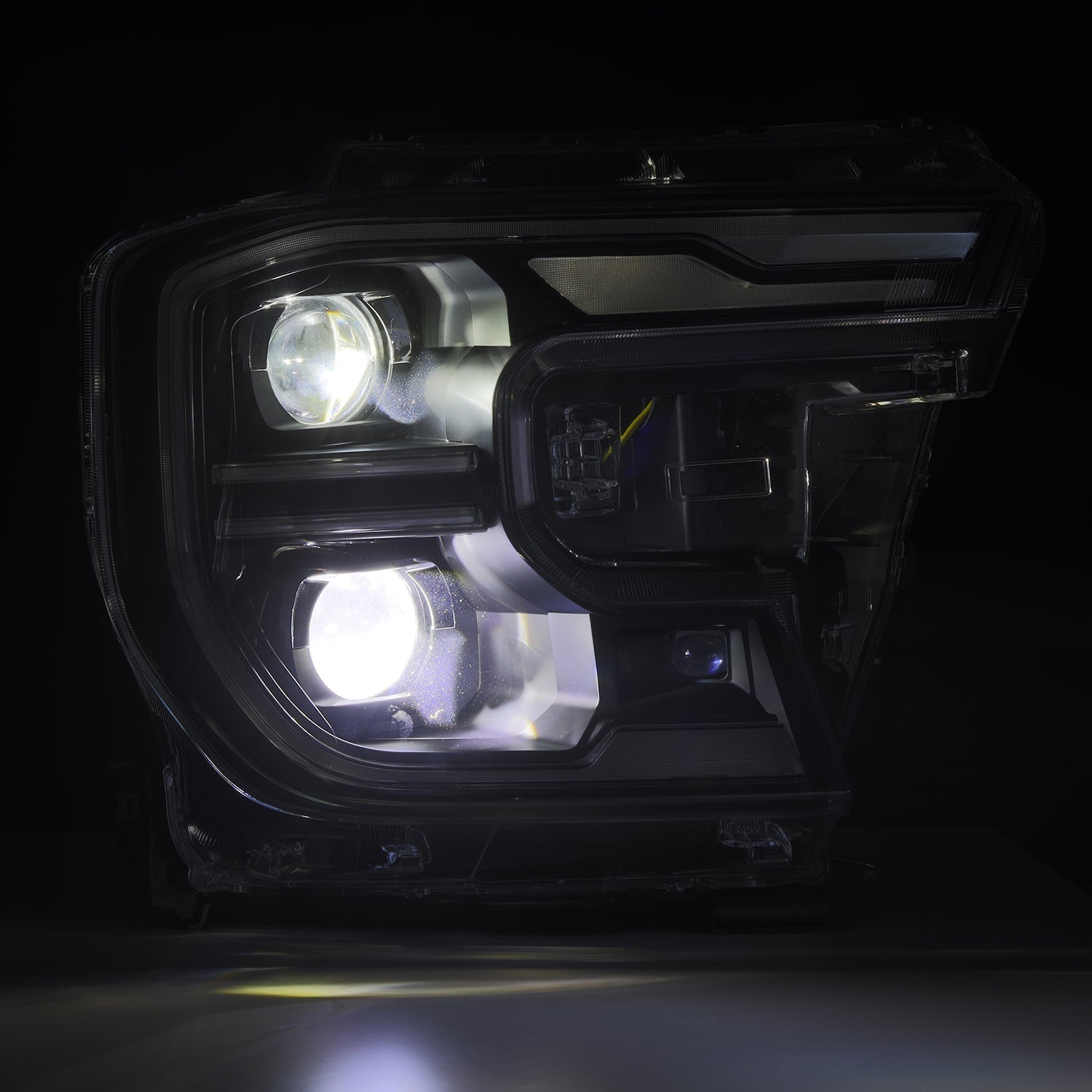 24-26 Ford Ranger / Ranger Raptor LUXX-Series LED Projector Headlights Black