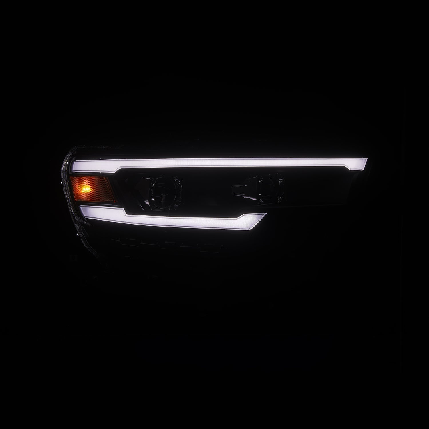 25-26 Ram 1500 LUXX-Series LED Projector Headlights Black