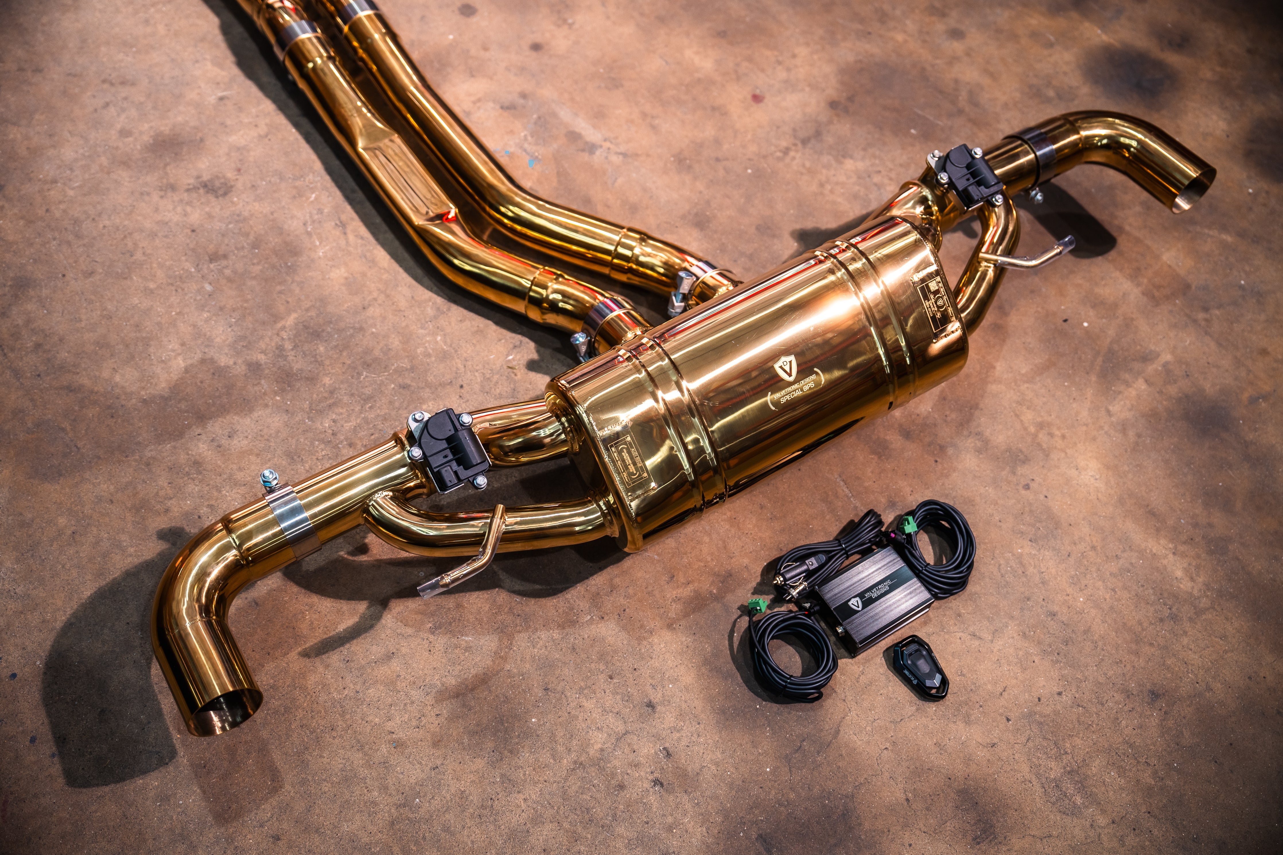 AUDI RSQ8 Valved Sport Exhaust system