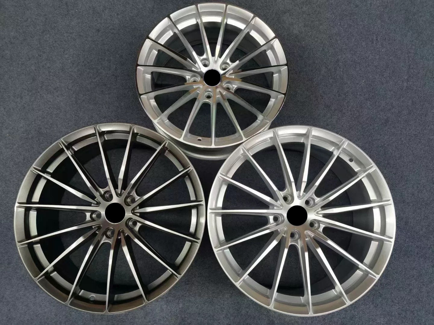 WWC 515 | 15-Spoke Flow-Form Wheel – Black