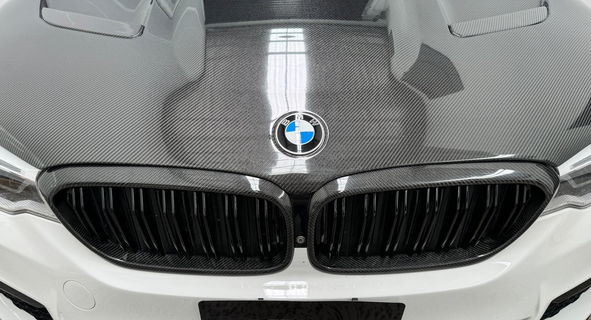 BMW 5 Series G30 (16 - 20) Front Grille Carbon Fibre