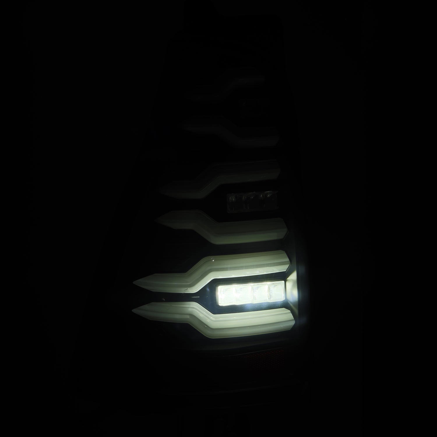 03-09 Toyota 4Runner LUXX-Series LED Tail Lights Black