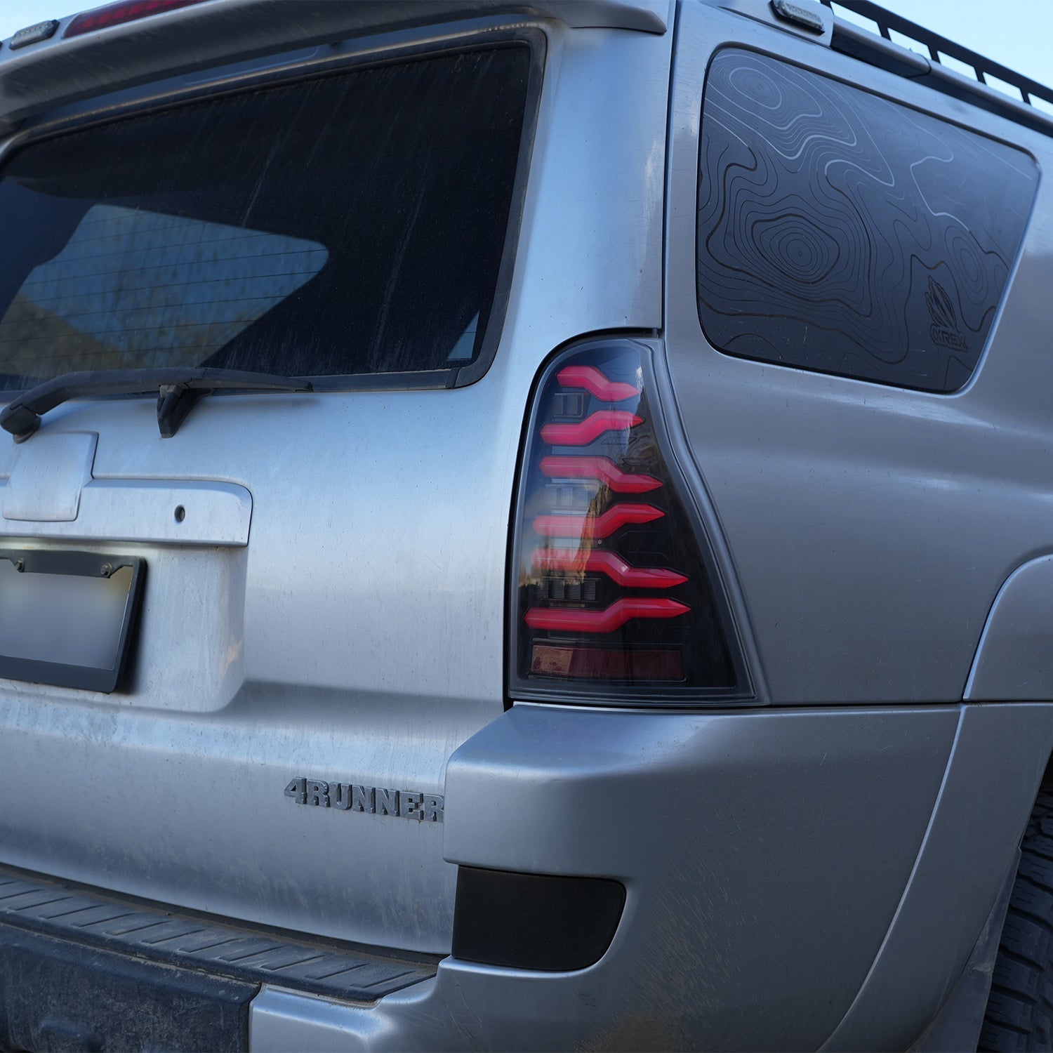 03-09 Toyota 4Runner LUXX-Series LED Tail Lights Black-Red