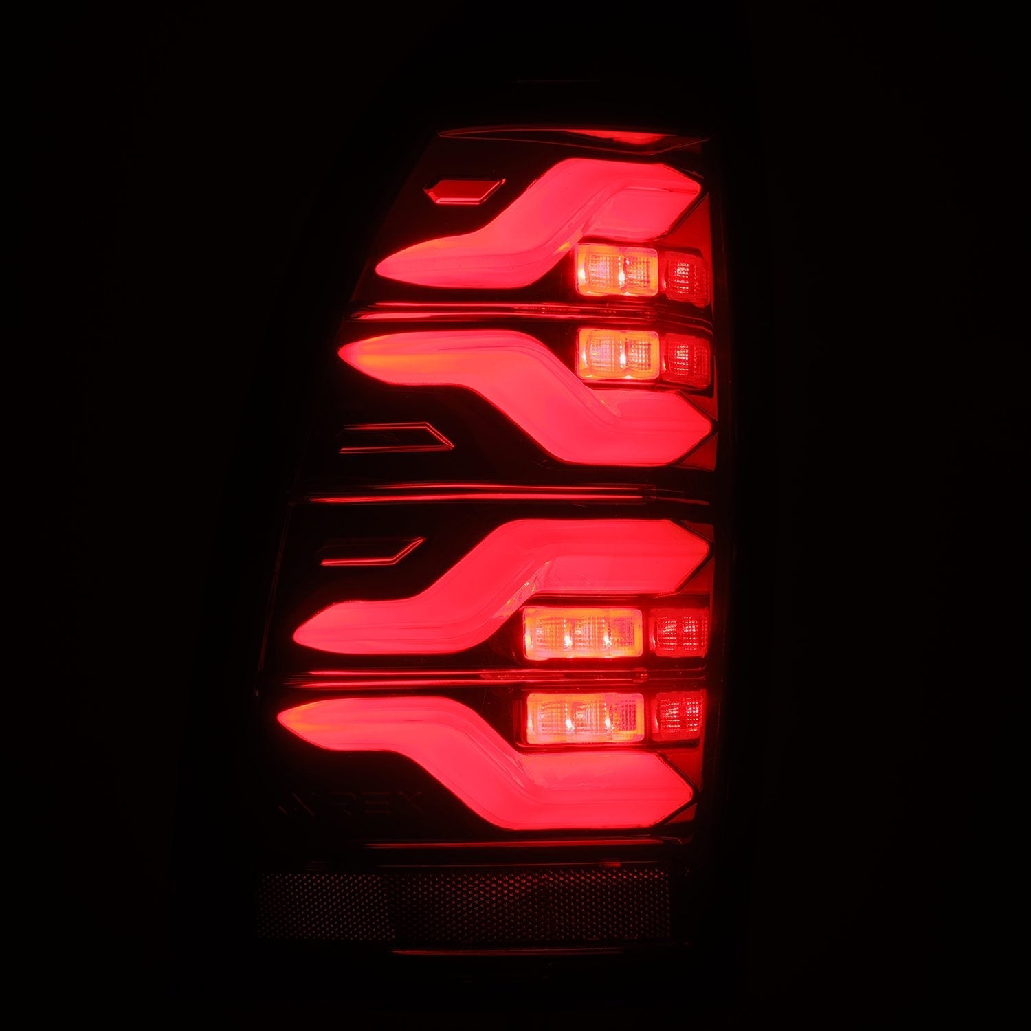 05-15 Toyota Tacoma LUXX-Series LED Tail Lights Black-Red