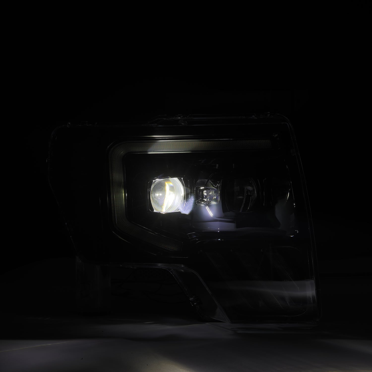 09-14 Ford F150 MKII LUXX-Series LED Projector Headlights Alpha-Black