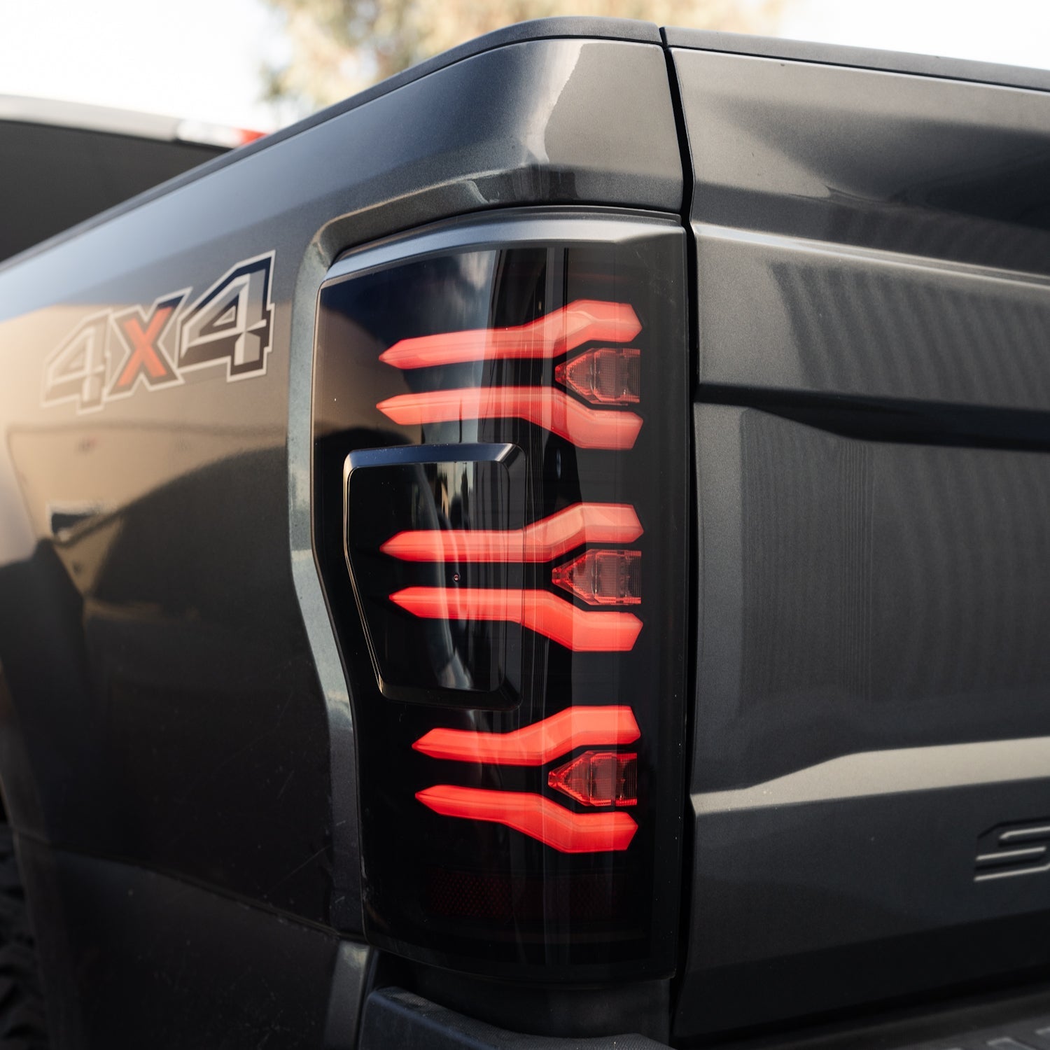 17-22 Ford Super Duty LUXX-Series LED Tail Lights Black