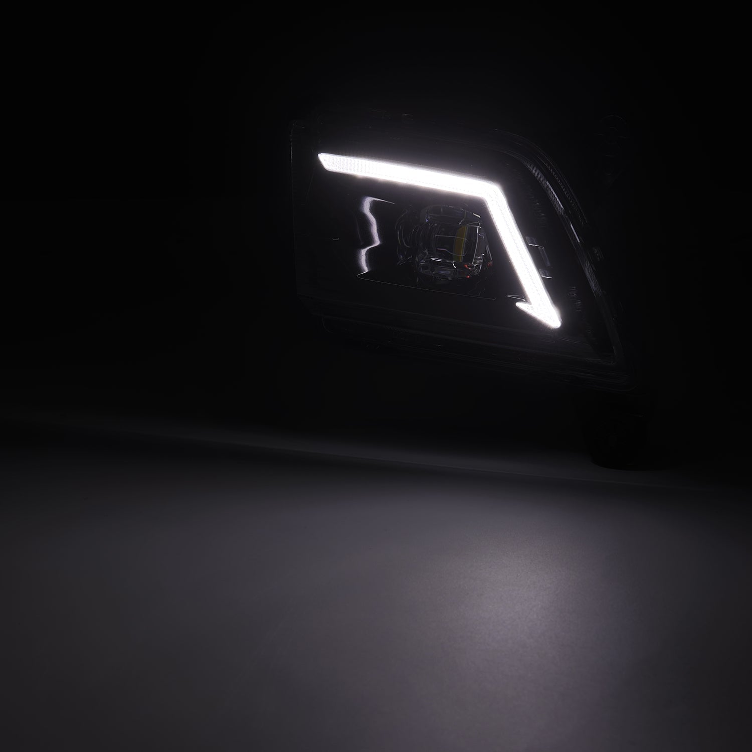 19-23 Chevrolet Silverado 1500/20-23 Chevrolet Silverado 2500HD/3500HD DoubleTap Dual Color LED Projector Fog Lights