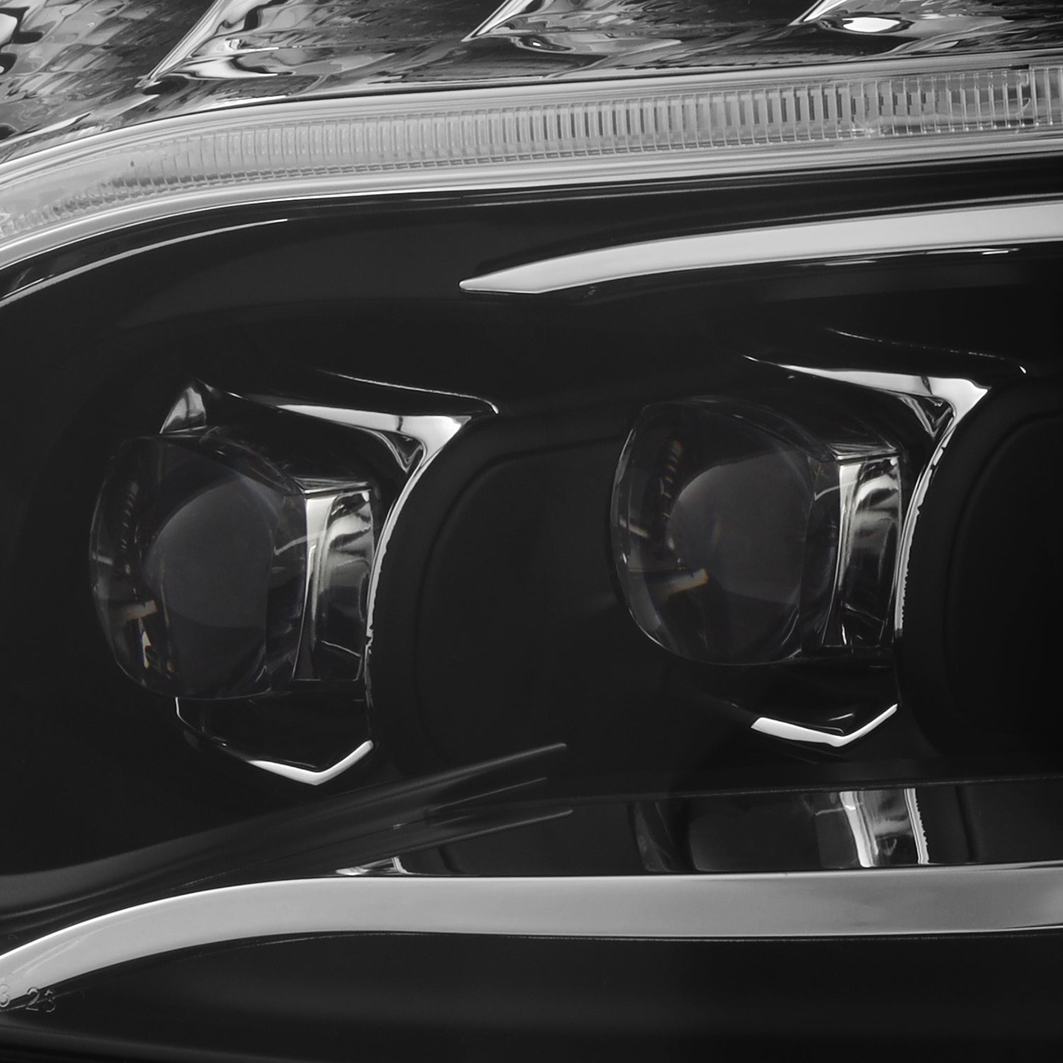 19-26 Mercedes-Benz Sprinter NOVA-Series LED Projector Headlights Black
