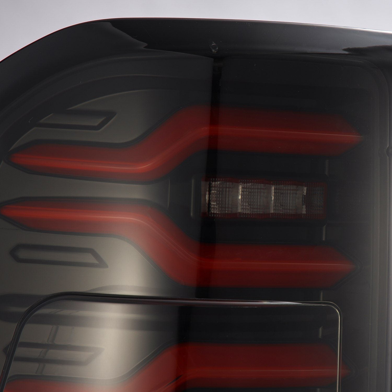 19-24 Ram 1500 LUXX-Series LED Tail Lights Black-Red