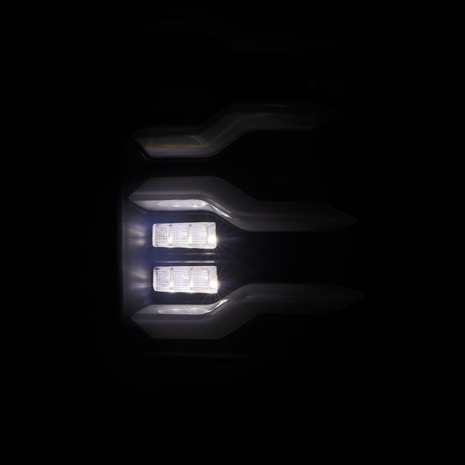 19-24 Ram 2500/3500 LUXX-Series LED Tail Lights Alpha-Black
