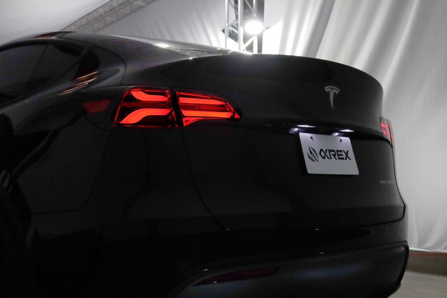 20-24 Tesla Model Y / 22-23 Model 3 (With Stock Amber Turn Signal) PRO-Series LED Tail Lights Red Smoke
