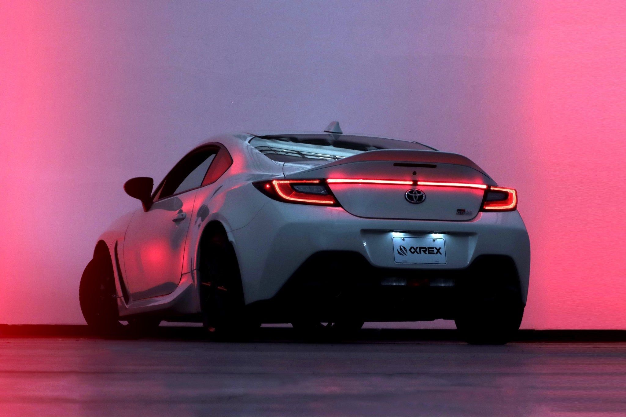 21-26 Toyota GR86/Subaru BRZ LUXX-Series LED Trunk Light Smoke