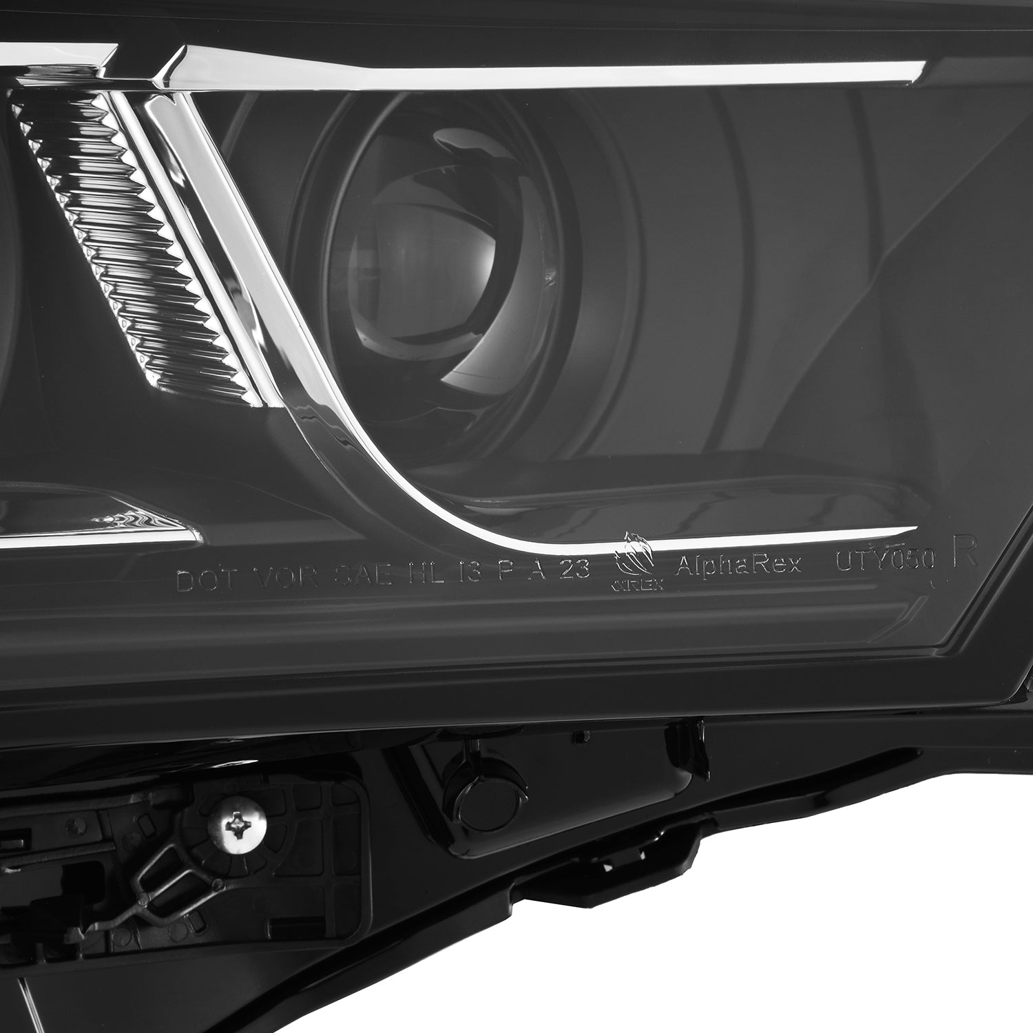 22-26 Toyota Tundra/Sequoia LUXX-Series LED Projector Headlights Black