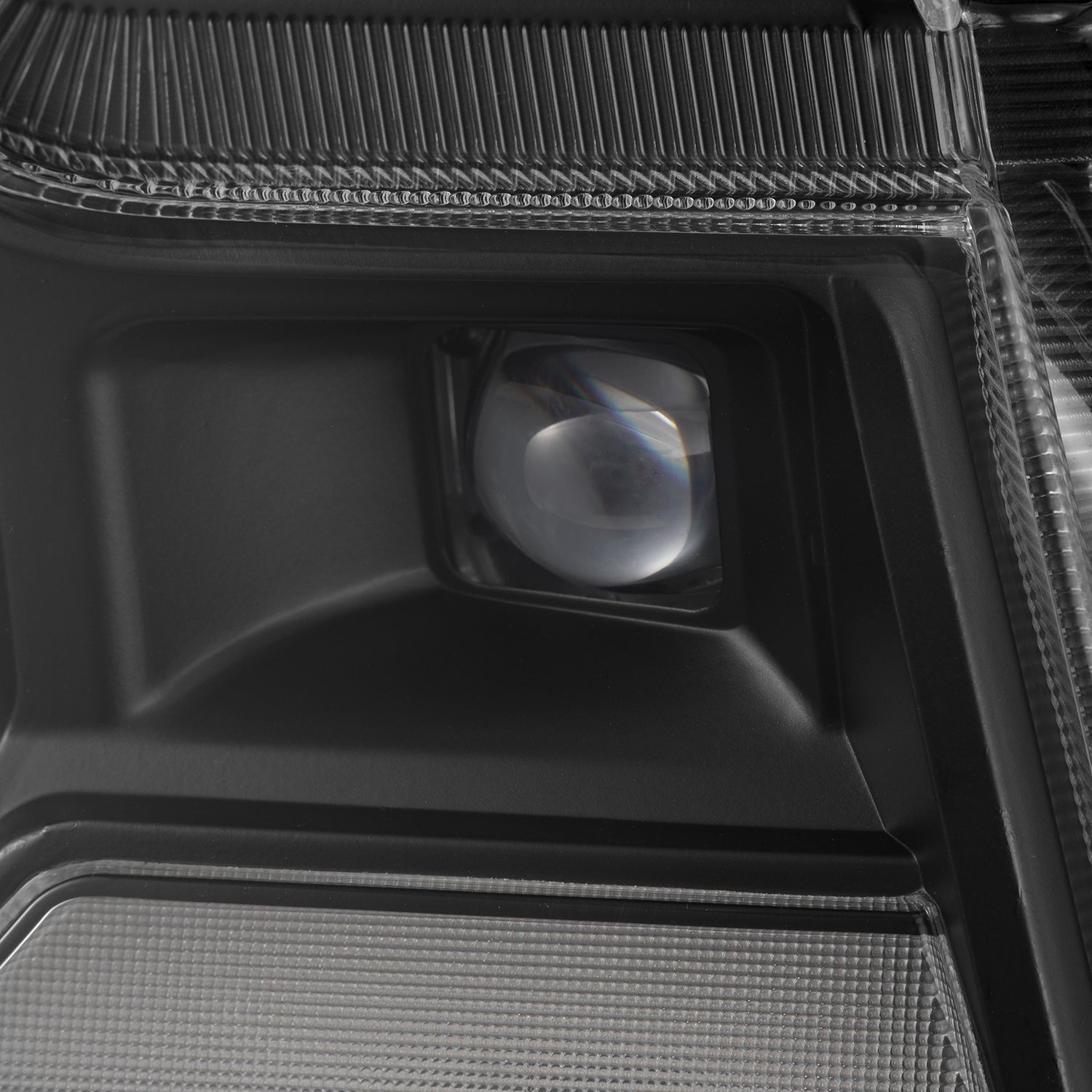 24-26 Ford Ranger / Ranger Raptor LUXX-Series LED Projector Headlights Black