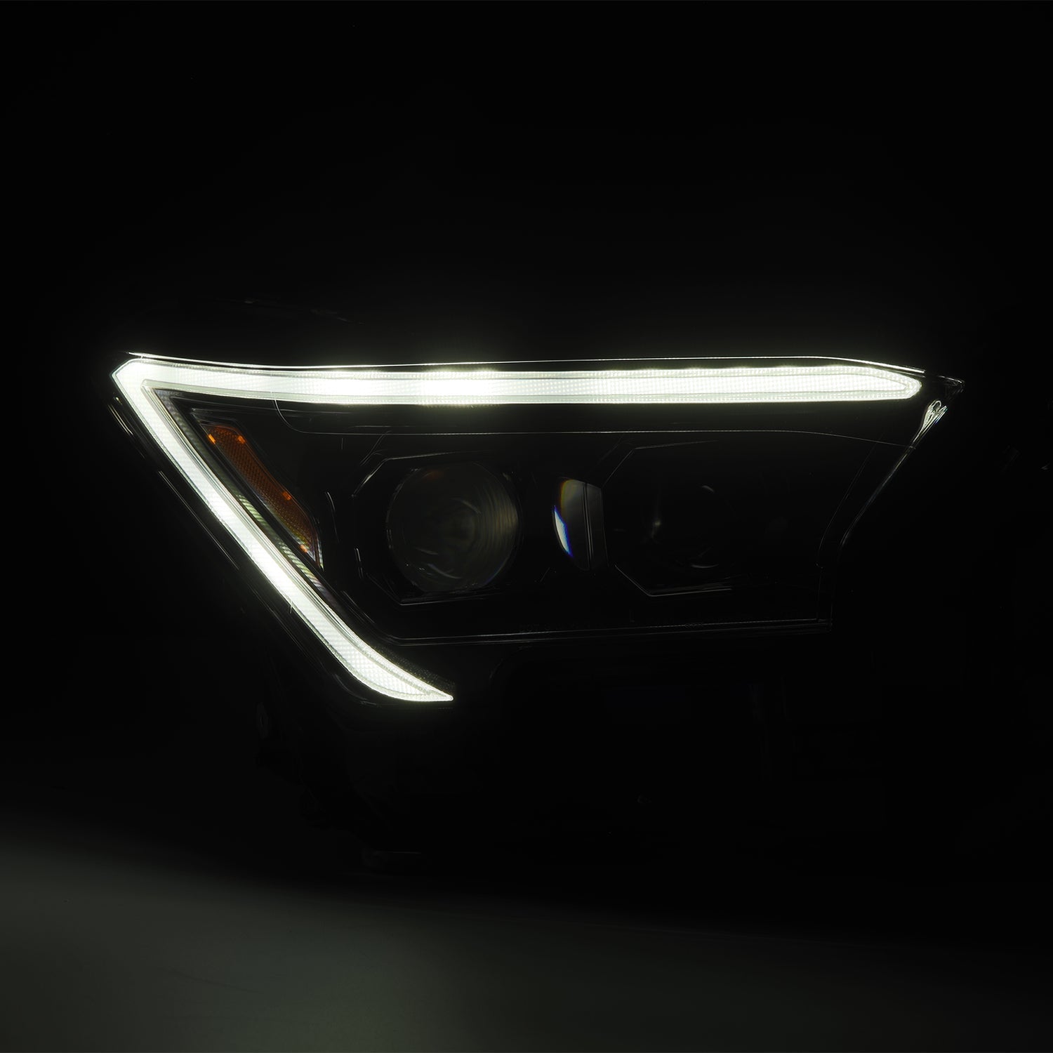 24-26 Toyota Tacoma / 25-26 4Runner LUXX-Series LED Projector Headlights Alpha-Black