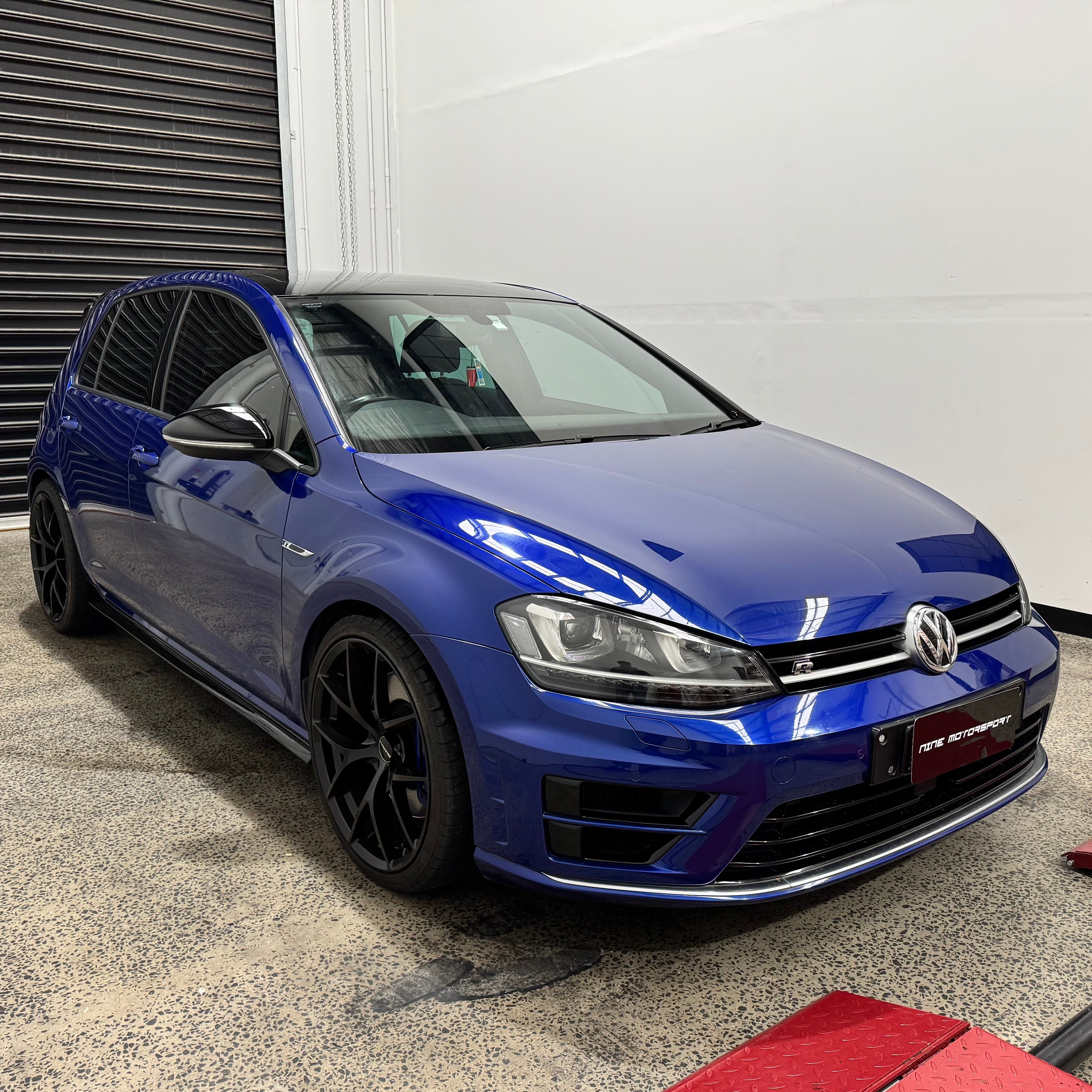 Vero Motorsport VW Golf MK7/7.5 Gloss Black Side Skirts
