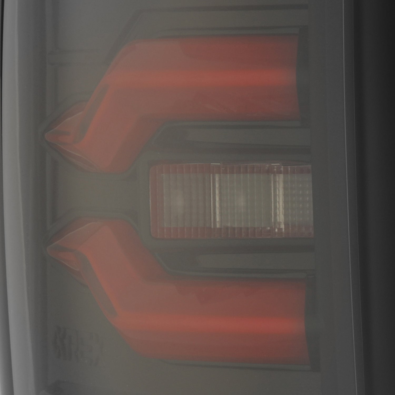 94-01 Dodge Ram 1500/94-02 Ram 2500/3500 LUXX-Series LED Tail Lights Black-Red