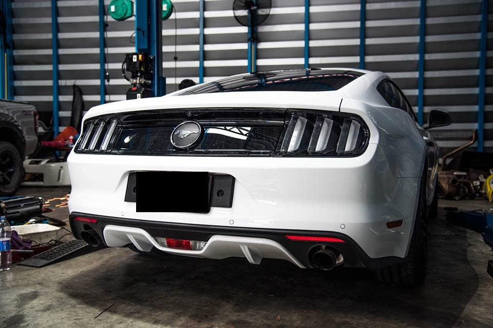 Armytrix High Performance De-Catted Front Pipe Ford Mustang Coupe/Convertible 2.3L Ecoboost 15+