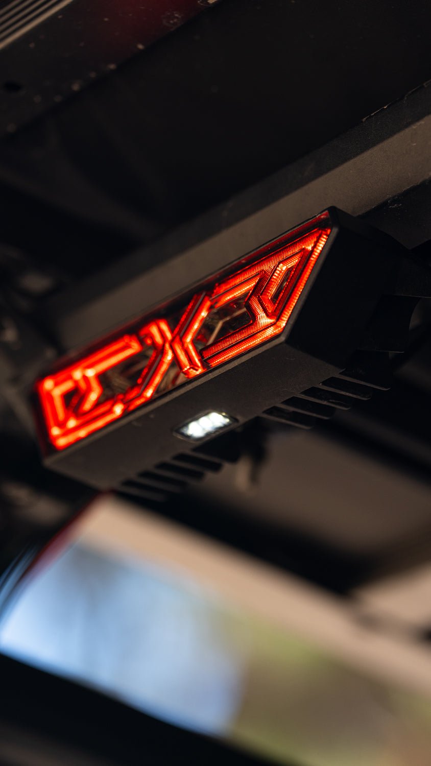 AlphaRex Arrow-X Multi-functional Off-Road Chase Light - Clear
