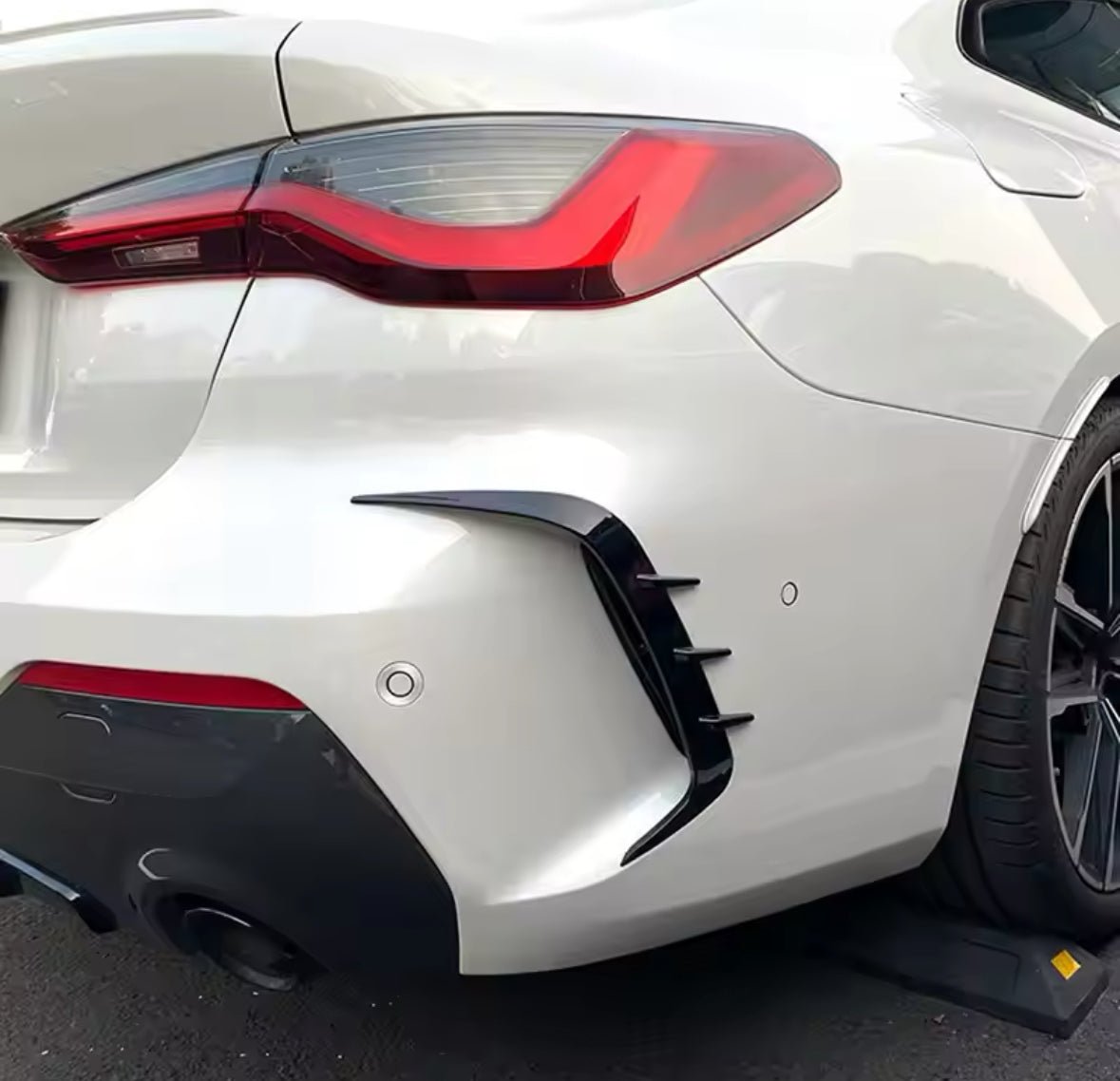 BMW 4 series G22/G23 (20+) Rear Canards