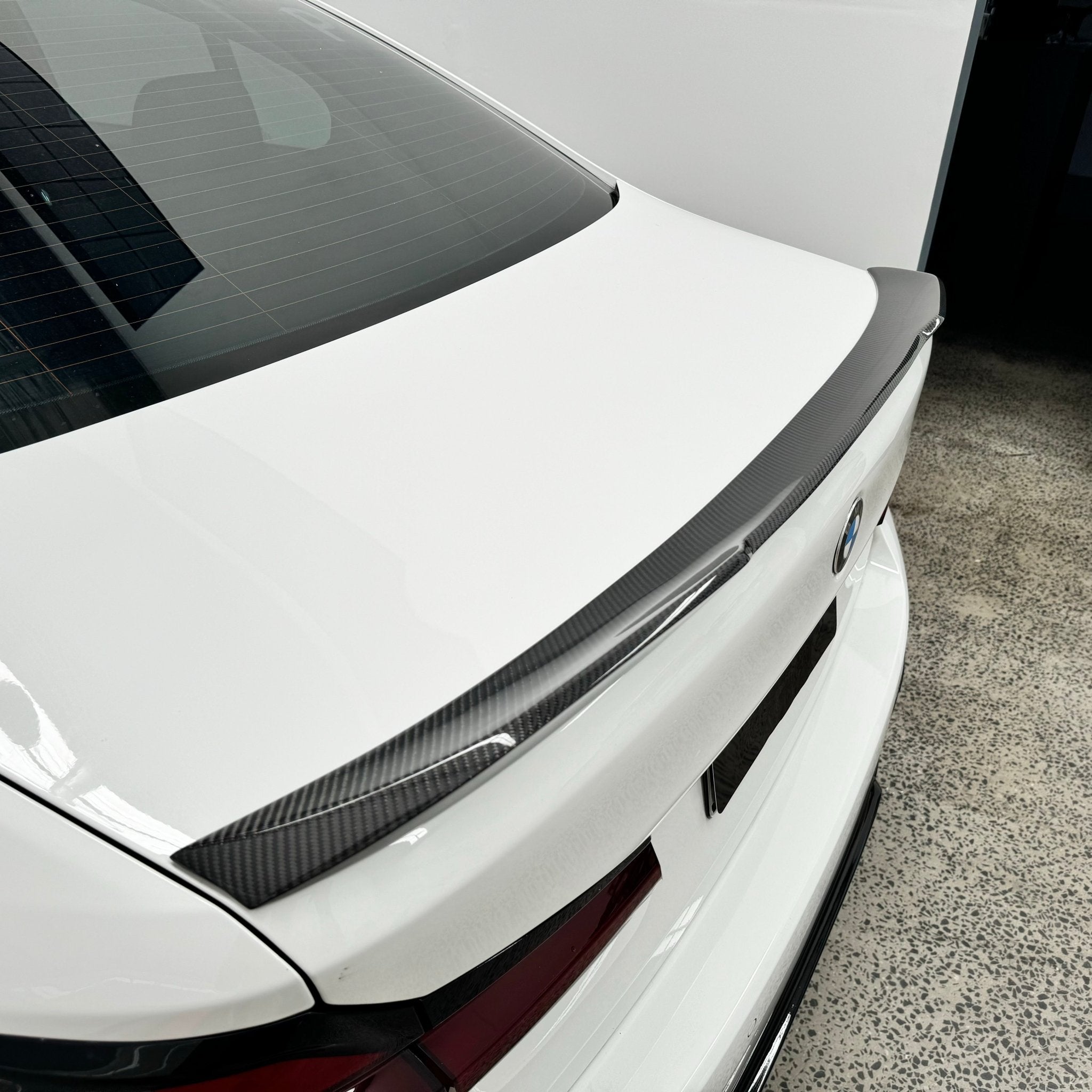 BMW G30 F90 M5 CS Style Carbon Fibre Rear Spoiler (17 - 24)
