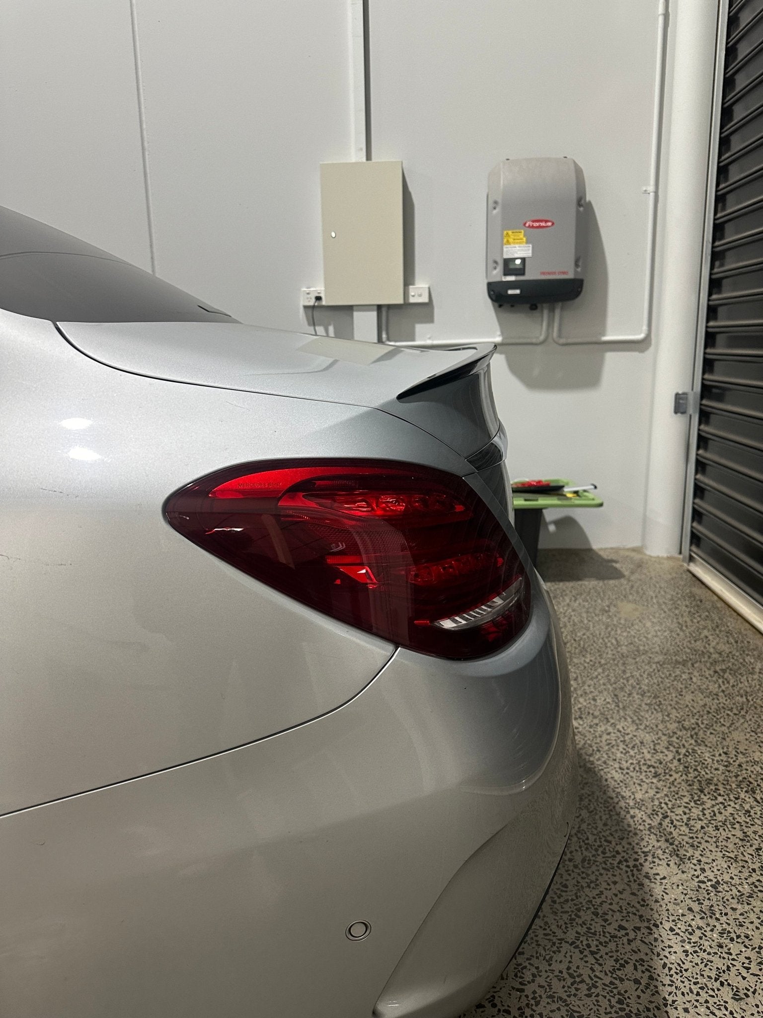Mercedes Benz C - class (Sedan) AMG Style Rear Spoiler